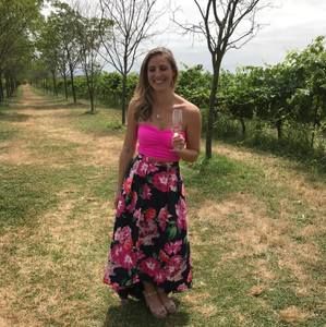 Meet your Posher, Jenn